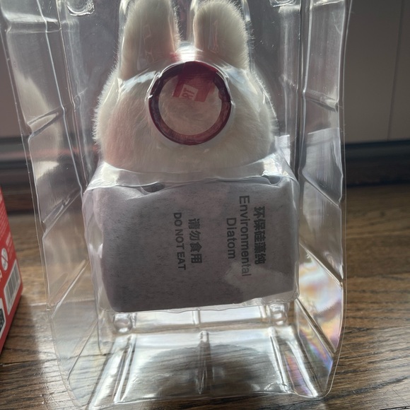 The Monsters Coca-Cola Vinyl Face Happy Factor NIB open from bottom resealed - Picture 8 of 10